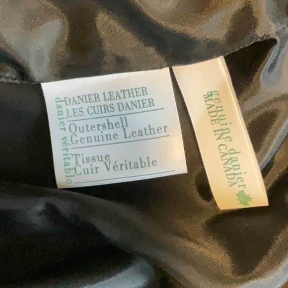 Danier Leather Pants in Size 12 - Picture 4 of 4